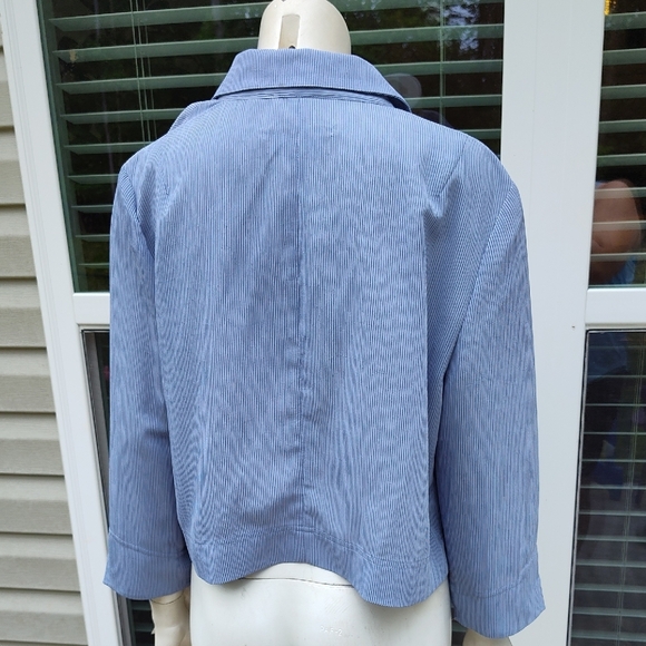 Maggy London Button-Up Jacket - Picture 6 of 9